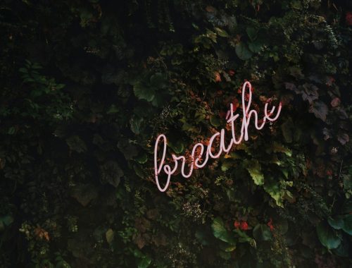 Breathe neon signage